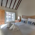 3 Bed In Oc-wa241 Casa vacanze *